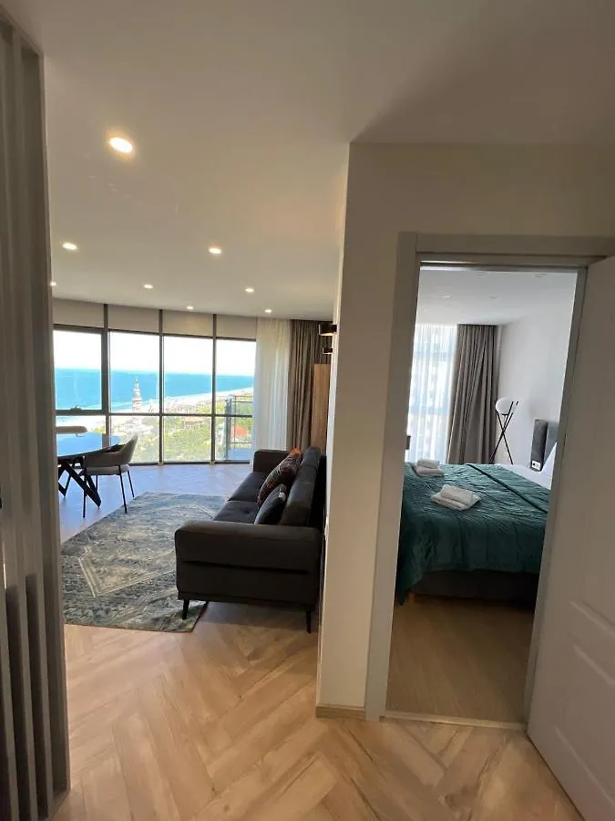 Aparthotel Holiday Lux Sea Towers Batumi