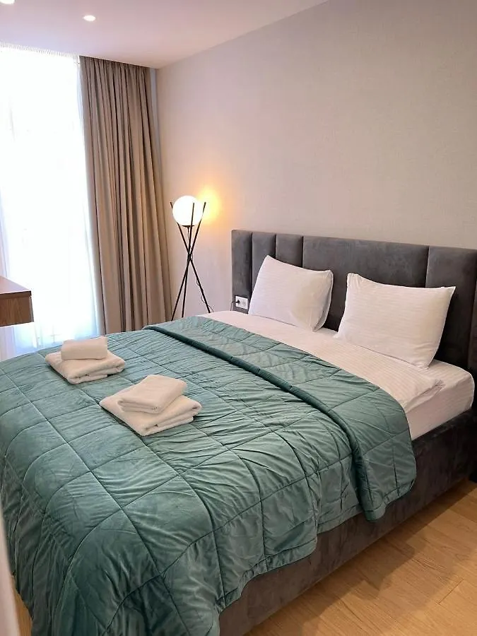 Holiday Lux Sea Towers Batumi Aparthotel